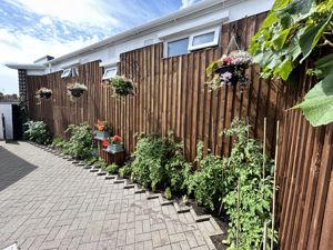 Photo 26- click for photo gallery